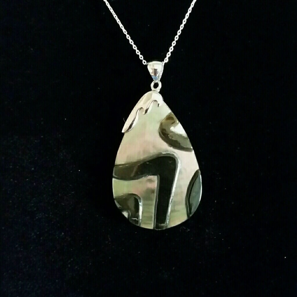 NEW 925 Sterling Silver Necklace and Pendant